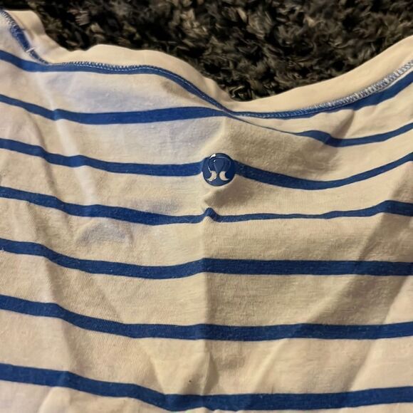 Lululemon blue and white top S - Picture 5 of 5